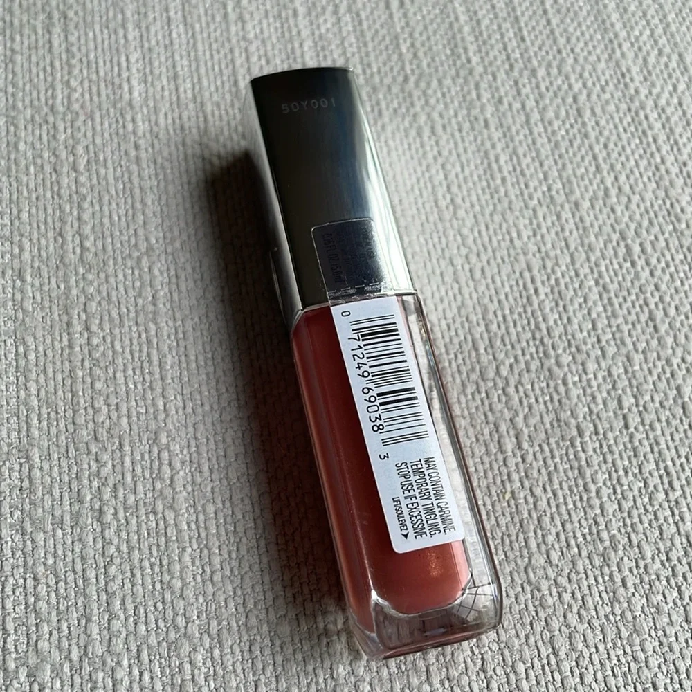 L’Oreal COVERGIRL makeup bundle